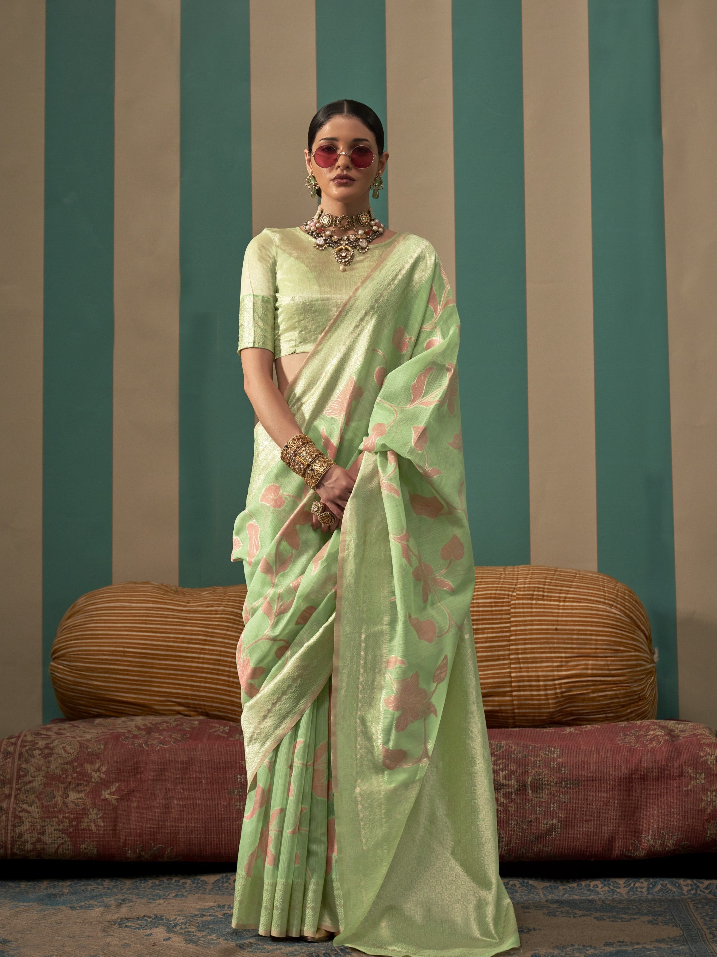 Pista Green Handloom Weaving Linen Saree With Blouse