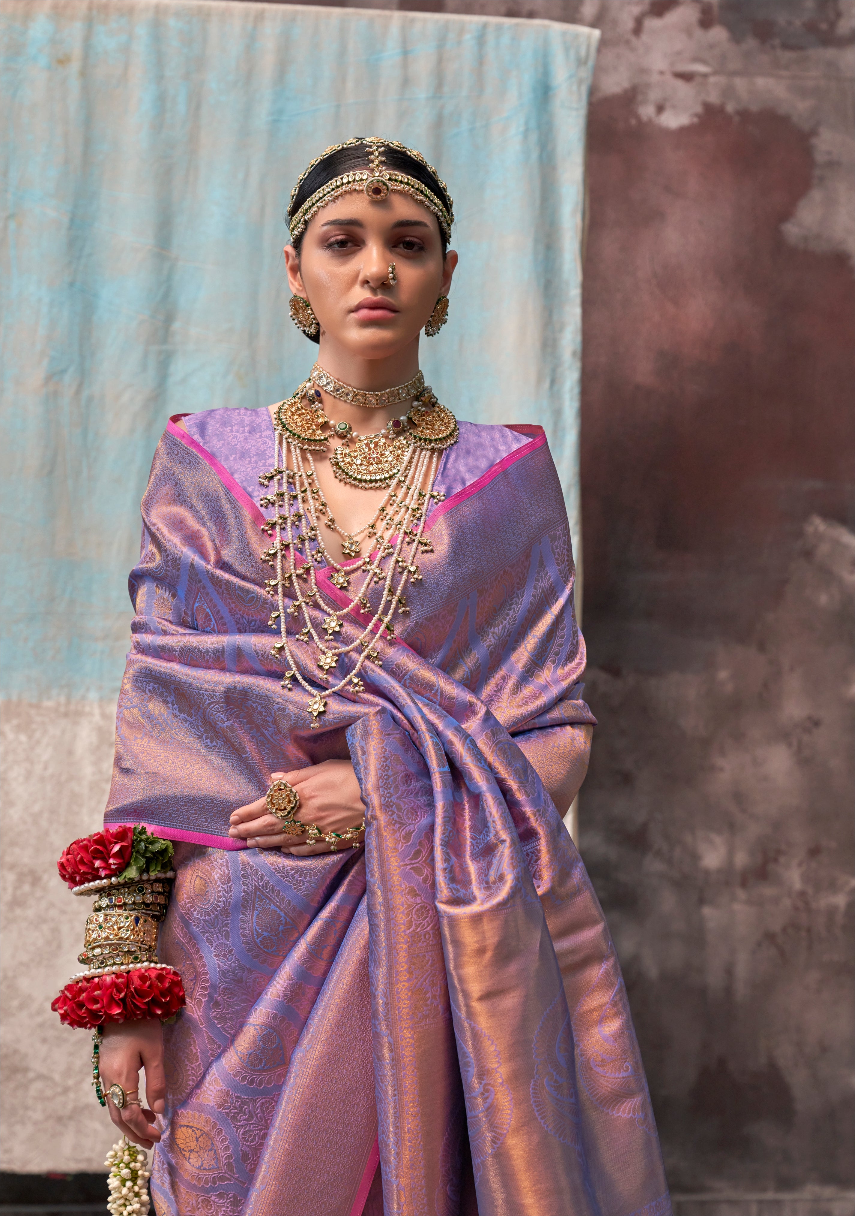 Purple Golden Handloom Weaving Silk Saree With Blouse