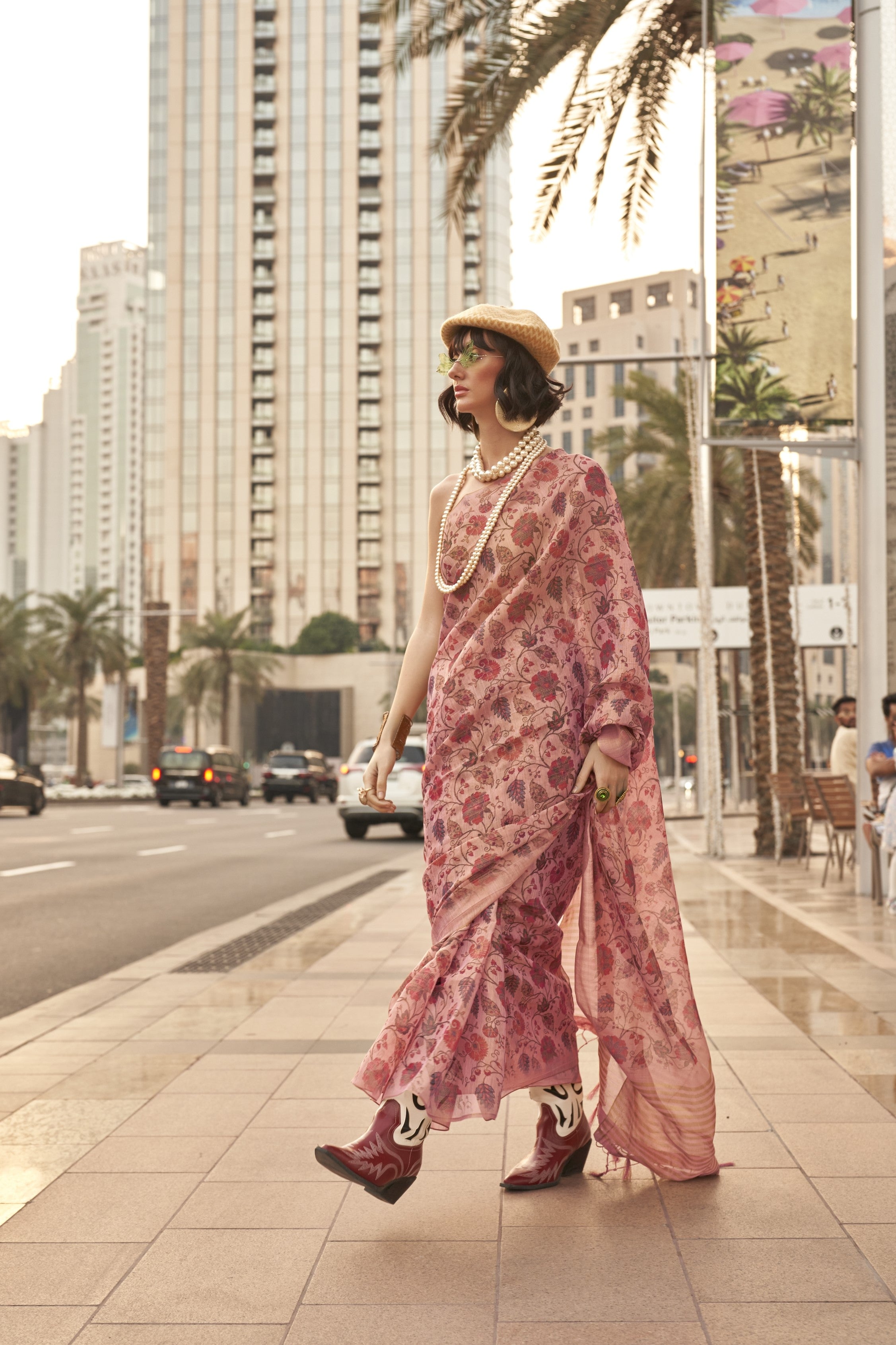 Rose Pink Hand Woven Tissue Silk Saree With Blouse