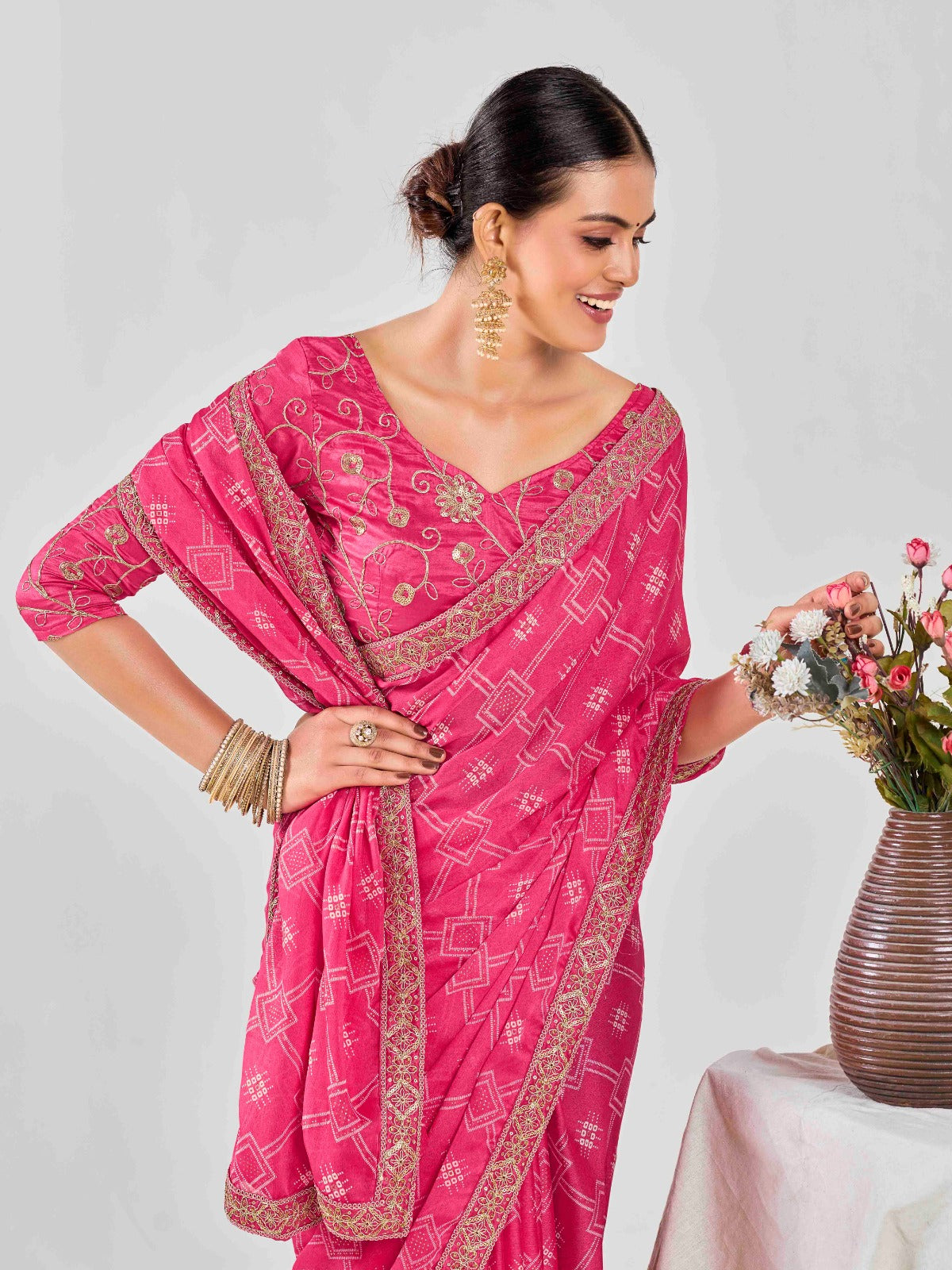 Pink Chiffon Georgette Foil Printed Saree With Embroidered Blouse