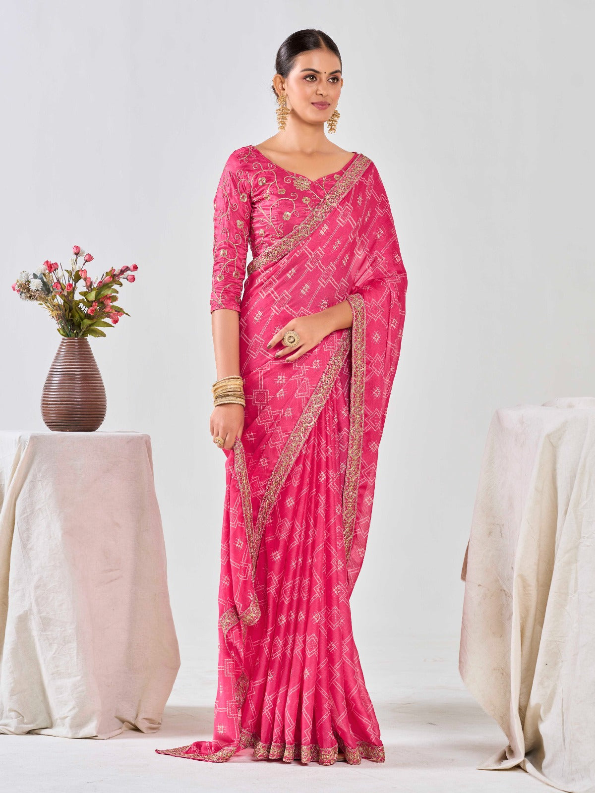 Pink Chiffon Georgette Foil Printed Saree With Embroidered Blouse