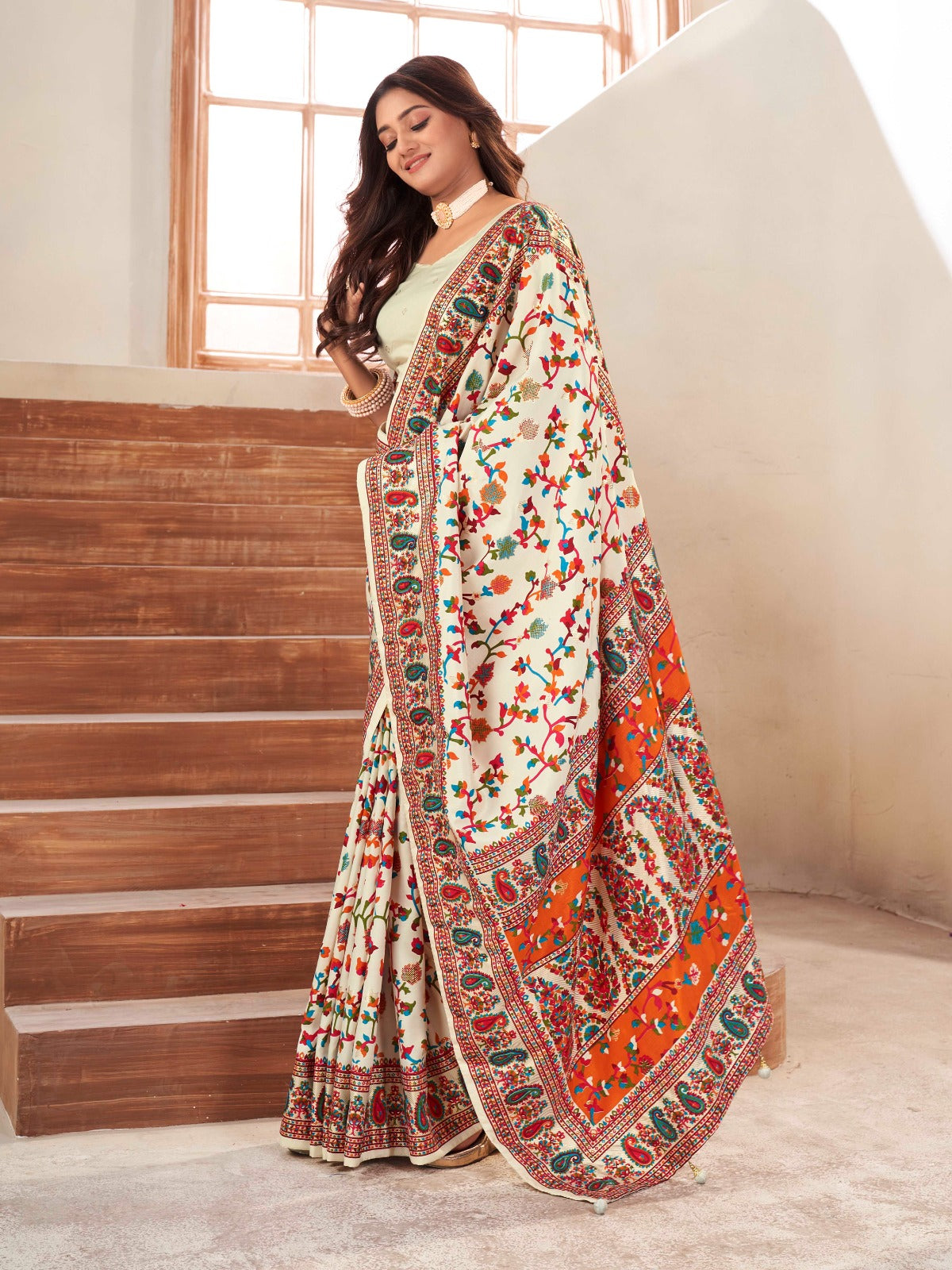 Off White Tussar Silk Self Woven Designer Pashmina Saree