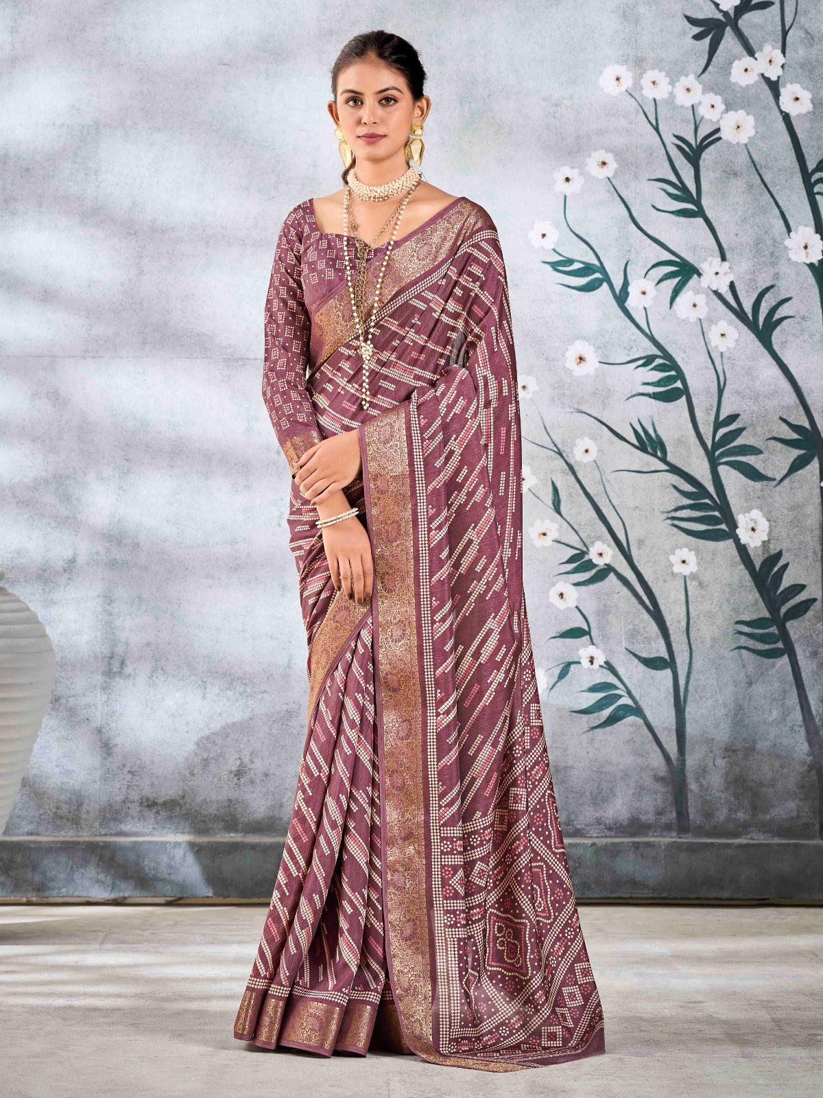 Mauve Purple Dola Silk Printed Saree With Zari Border